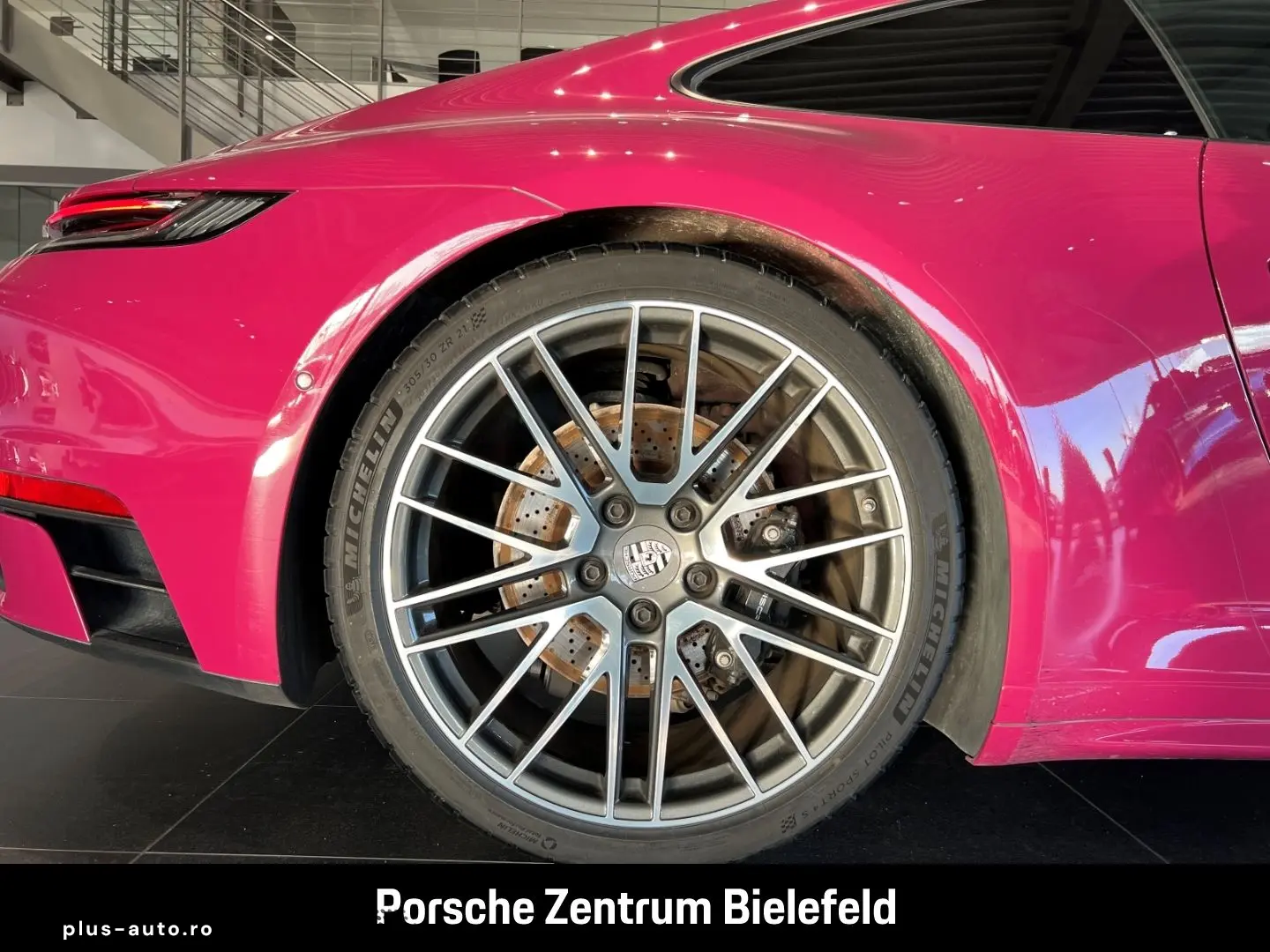 PORSCHE 992 911 Carrera 4S HA-Lenkung Liftsystem-VA BOSE