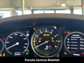 PORSCHE 992 911 Carrera 4S HA-Lenkung Liftsystem-VA BOSE