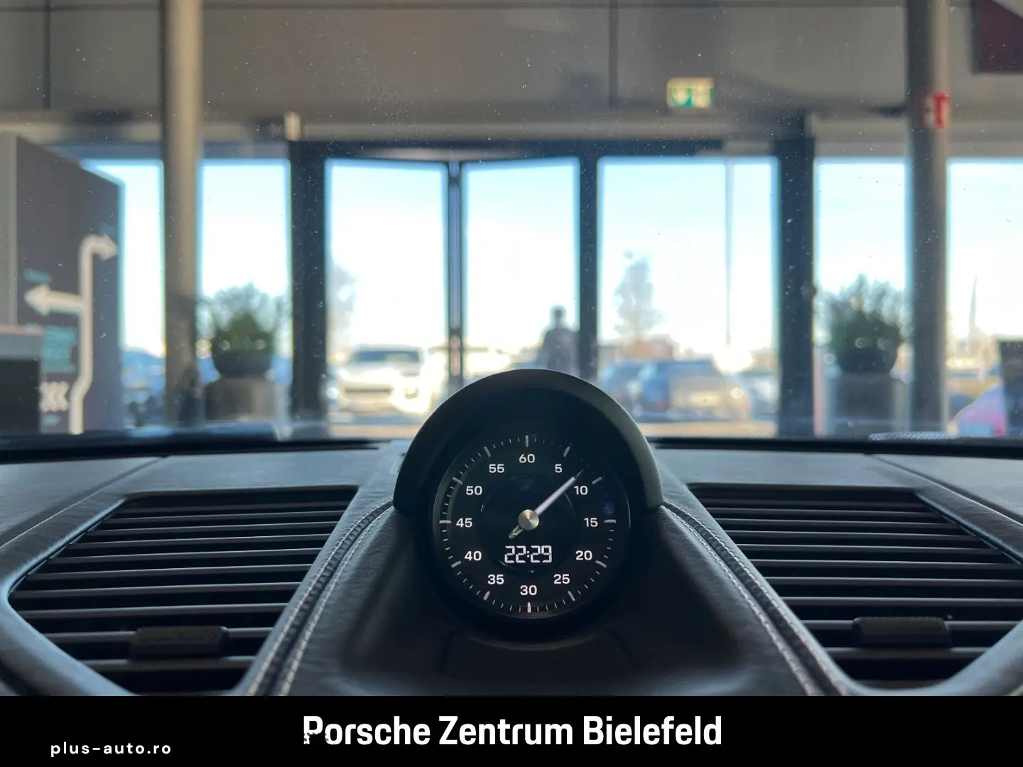 PORSCHE 992 911 Carrera 4S HA-Lenkung Liftsystem-VA BOSE