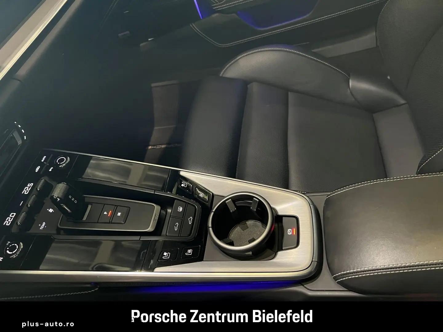 PORSCHE 992 911 Carrera 4S HA-Lenkung Liftsystem-VA BOSE