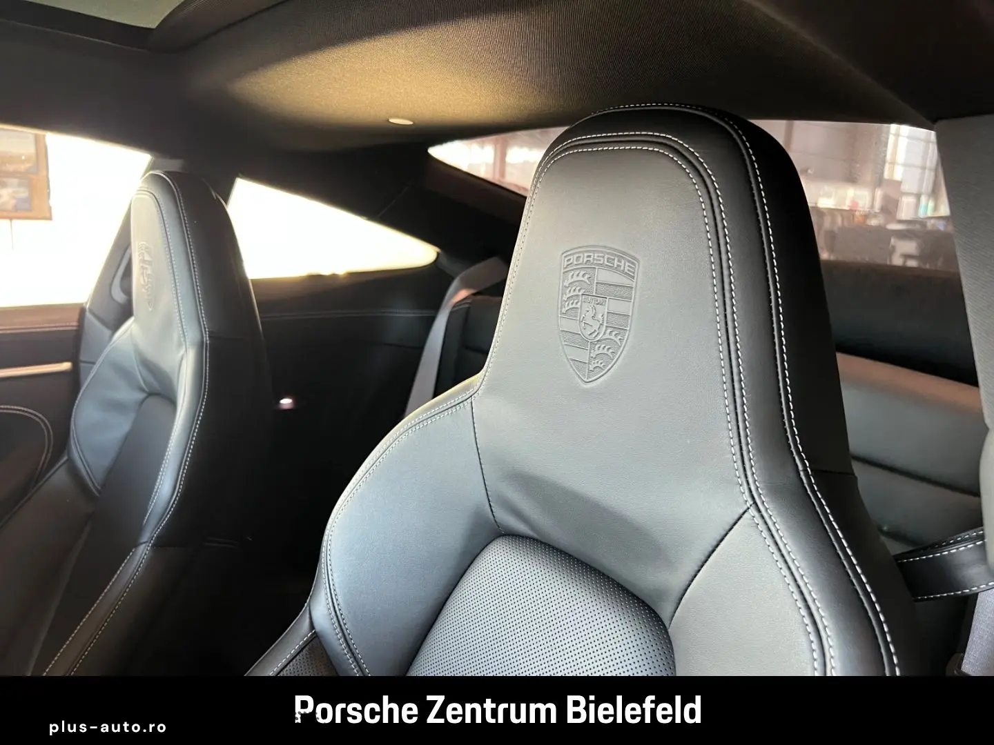 PORSCHE 992 911 Carrera 4S HA-Lenkung Liftsystem-VA BOSE