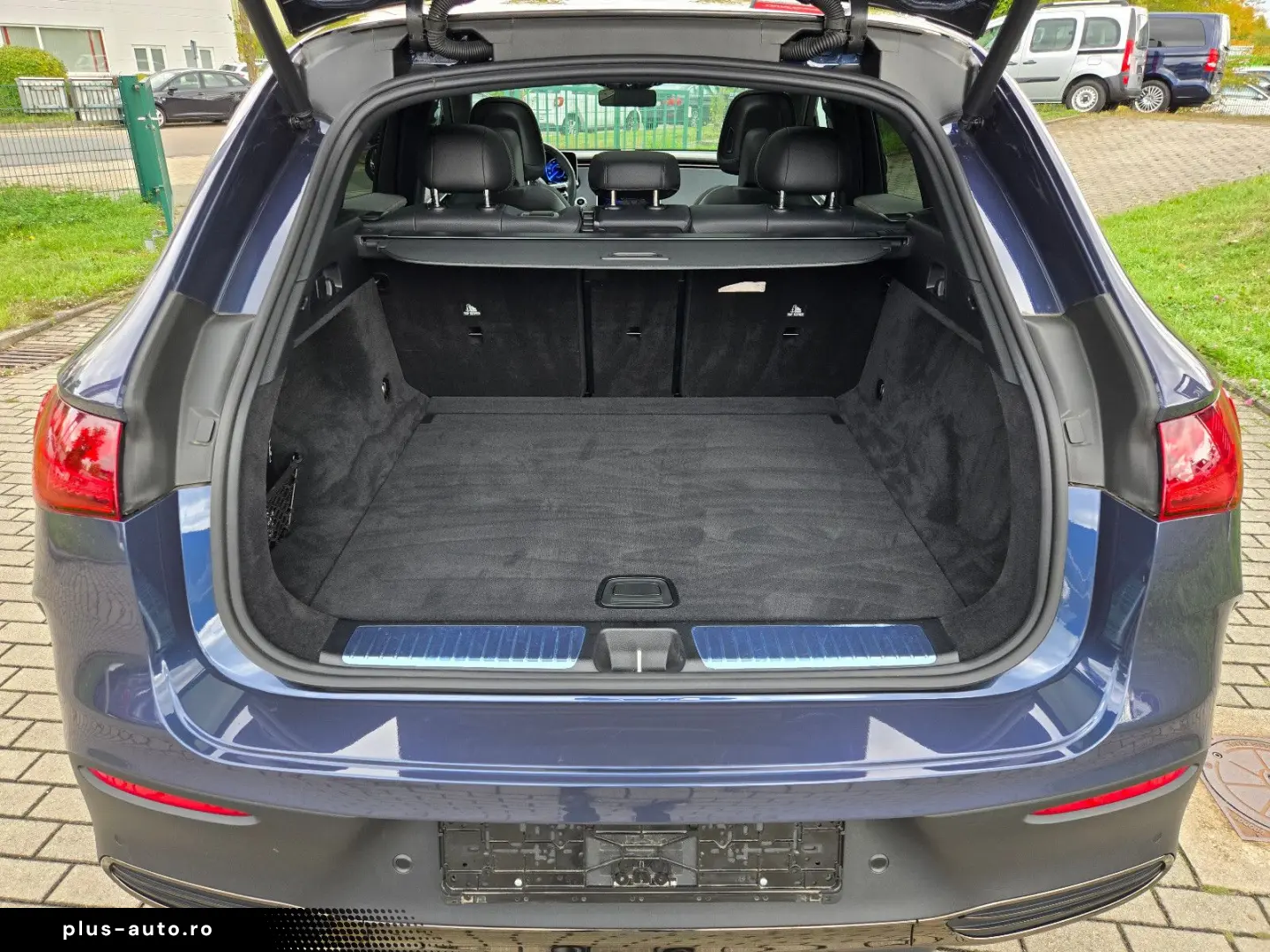 MERCEDES-BENZ EQE 300 SUV AMG Line   Night Paket   P&hellip;