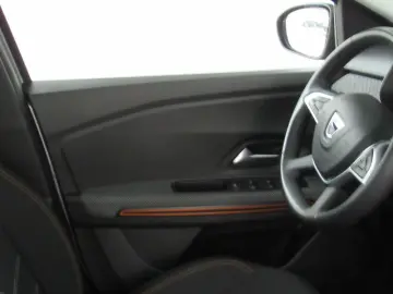 DACIA SANDERO 1.0 TCe 90CP Comfort MT6