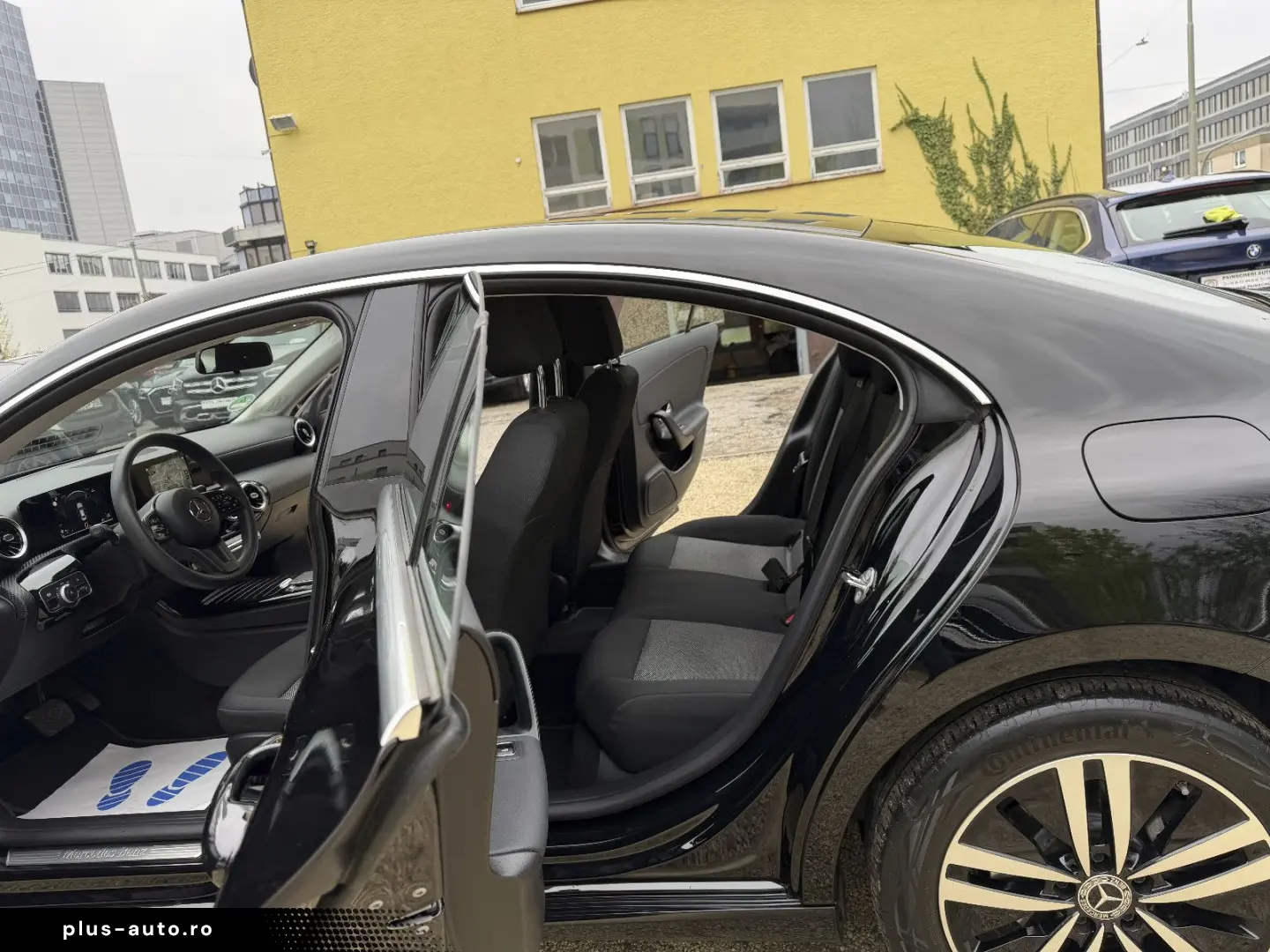 MERCEDES-BENZ CLA 200 d Aut. AHK KAMERA NAVI SPURASSIST