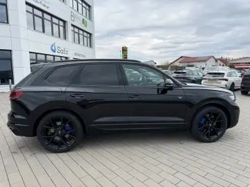 VW Touareg R eHYBRID AHK PANO DYNAUDIO STH