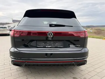 VW Touareg R eHYBRID AHK PANO DYNAUDIO STH