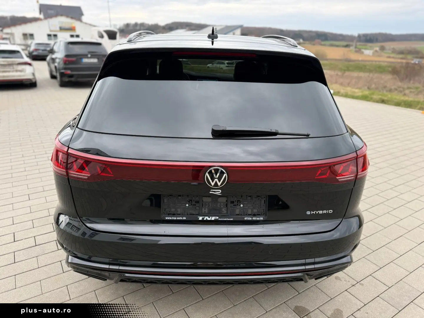 VW Touareg R eHYBRID AHK PANO DYNAUDIO STH