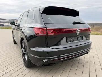 VW Touareg R eHYBRID AHK PANO DYNAUDIO STH