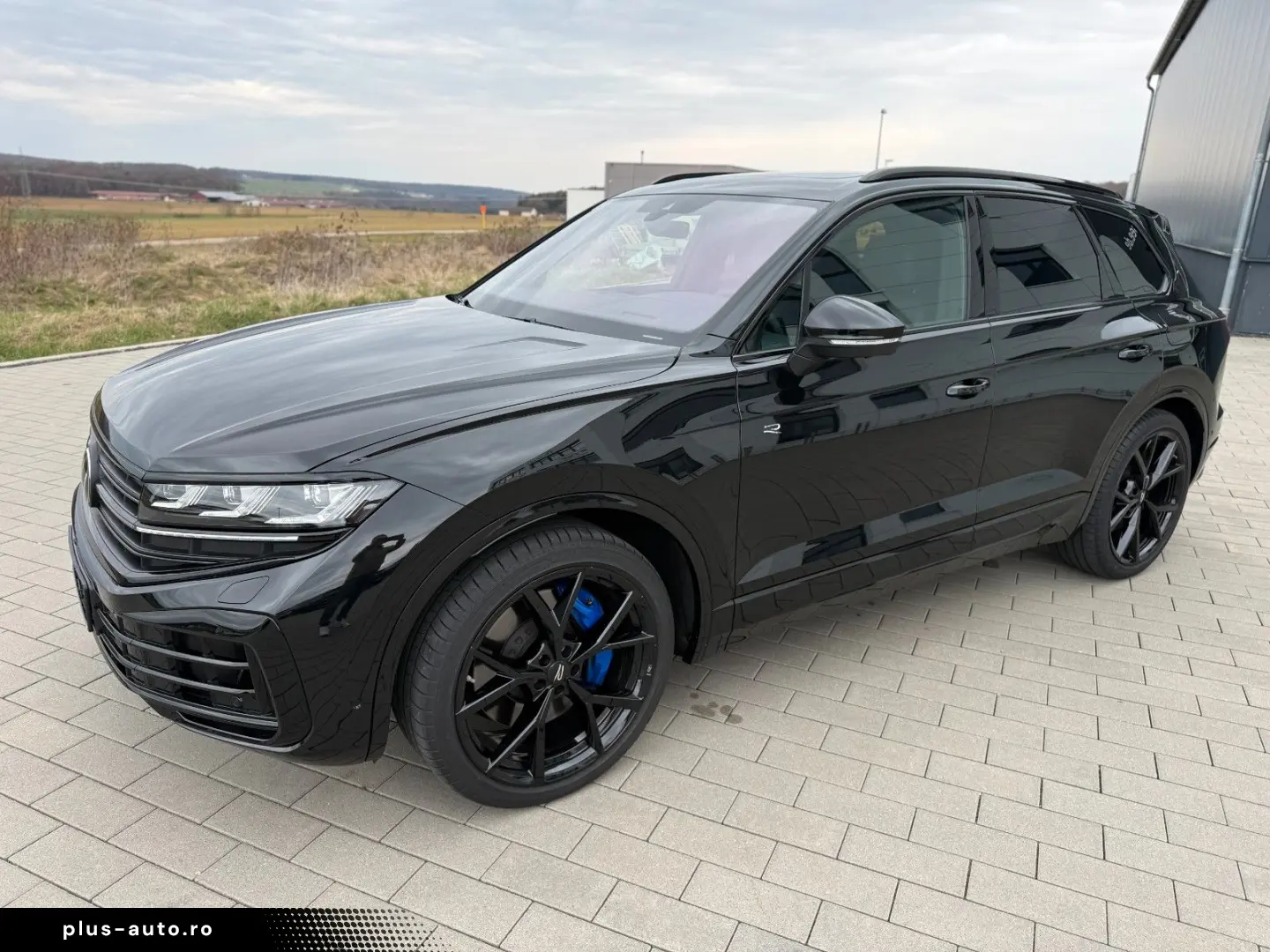 VW Touareg R eHYBRID AHK PANO DYNAUDIO STH