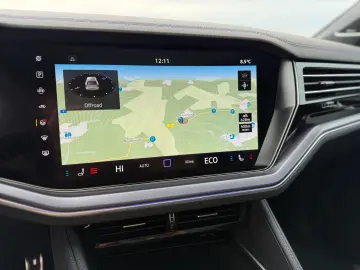 VW Touareg R eHYBRID AHK PANO DYNAUDIO STH