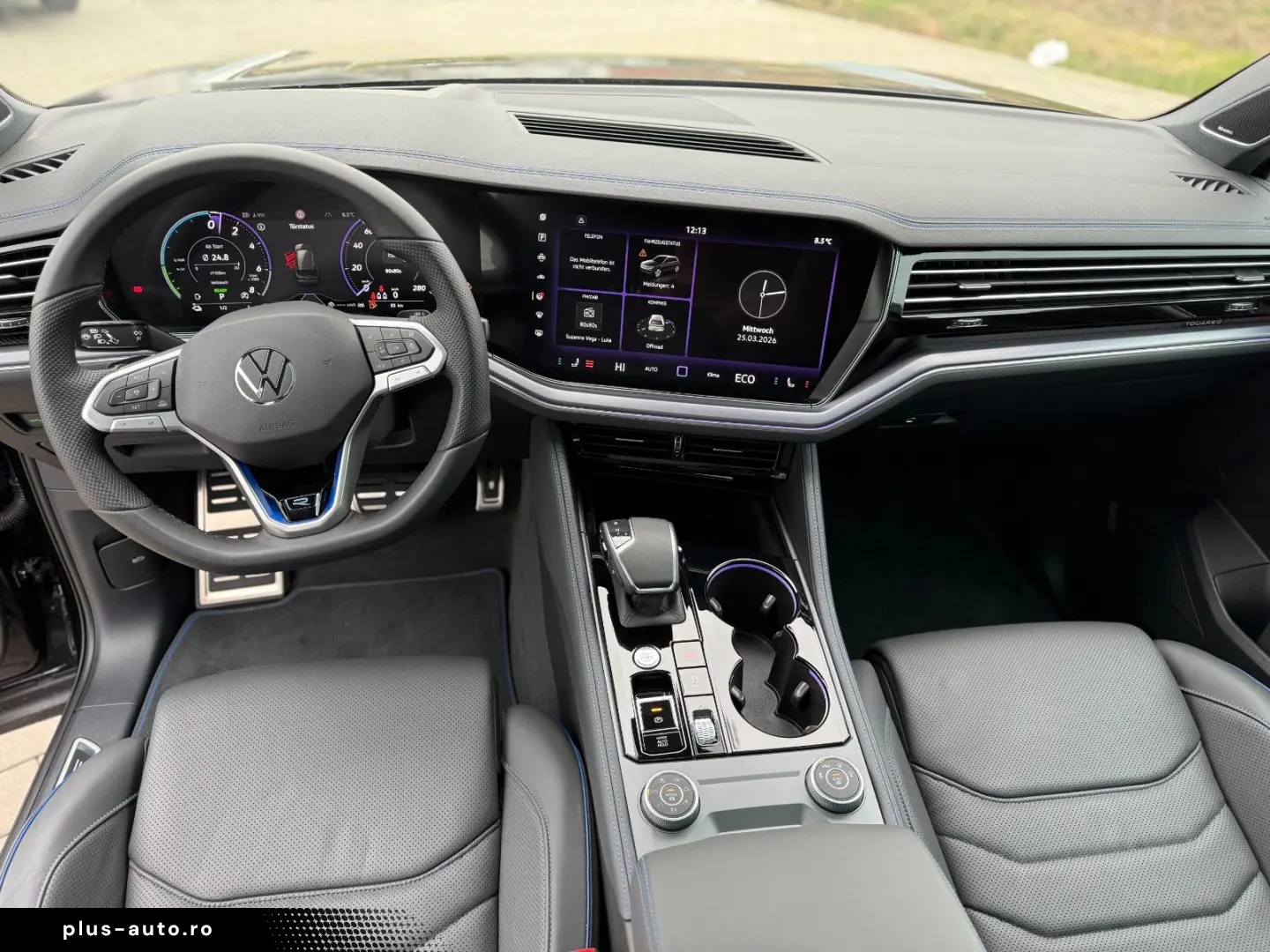 VW Touareg R eHYBRID AHK PANO DYNAUDIO STH