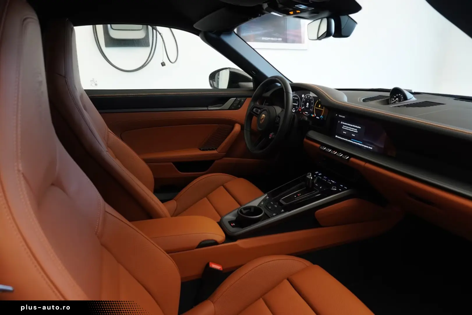 Porsche 911 Carrera 4S Cabriolet Cognac