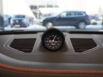 Porsche 911 Carrera 4S Cabriolet Cognac