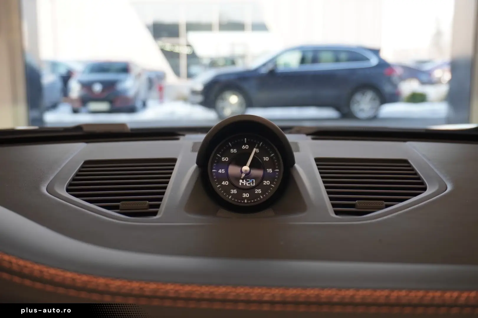 Porsche 911 Carrera 4S Cabriolet Cognac