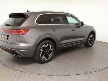 VW Touareg 3.0 TDI R-Line 4M IQ.DRIVE HUD Luft AHK