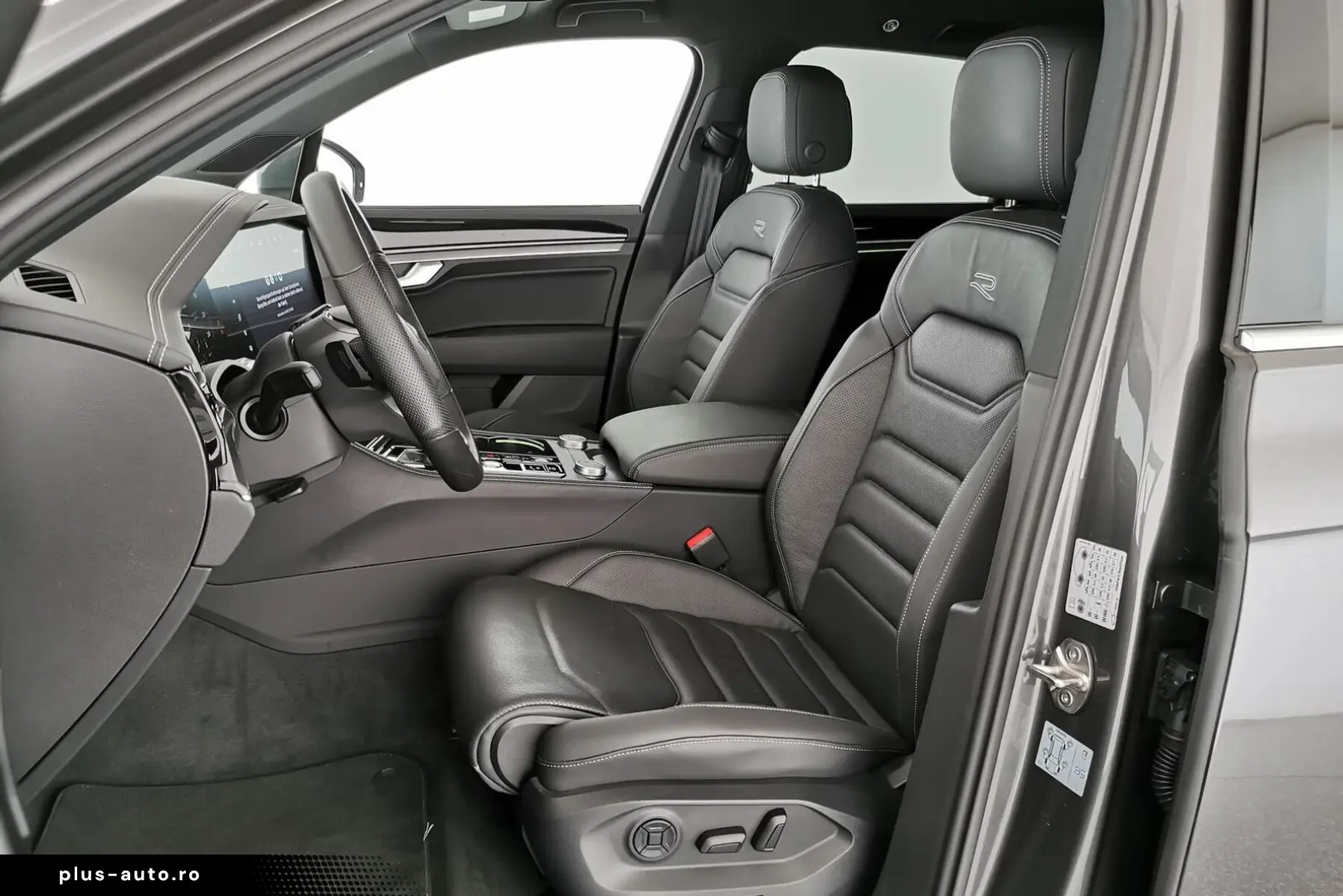 VW Touareg 3.0 TDI R-Line 4M IQ.DRIVE HUD Luft AHK