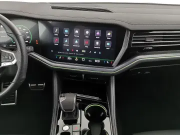 VW Touareg 3.0 TDI R-Line 4M IQ.DRIVE HUD Luft AHK