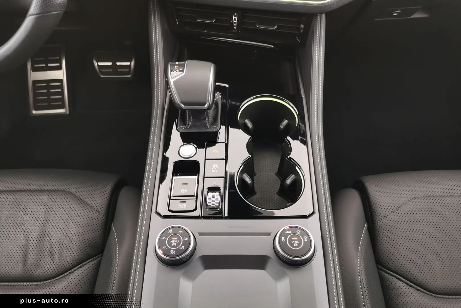 VW Touareg 3.0 TDI R-Line 4M IQ.DRIVE HUD Luft AHK