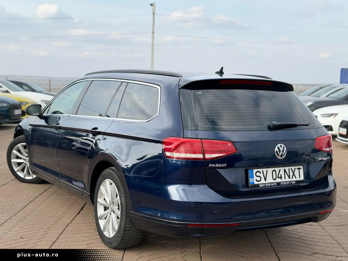 VOLKSWAGEN PASSAT 2016