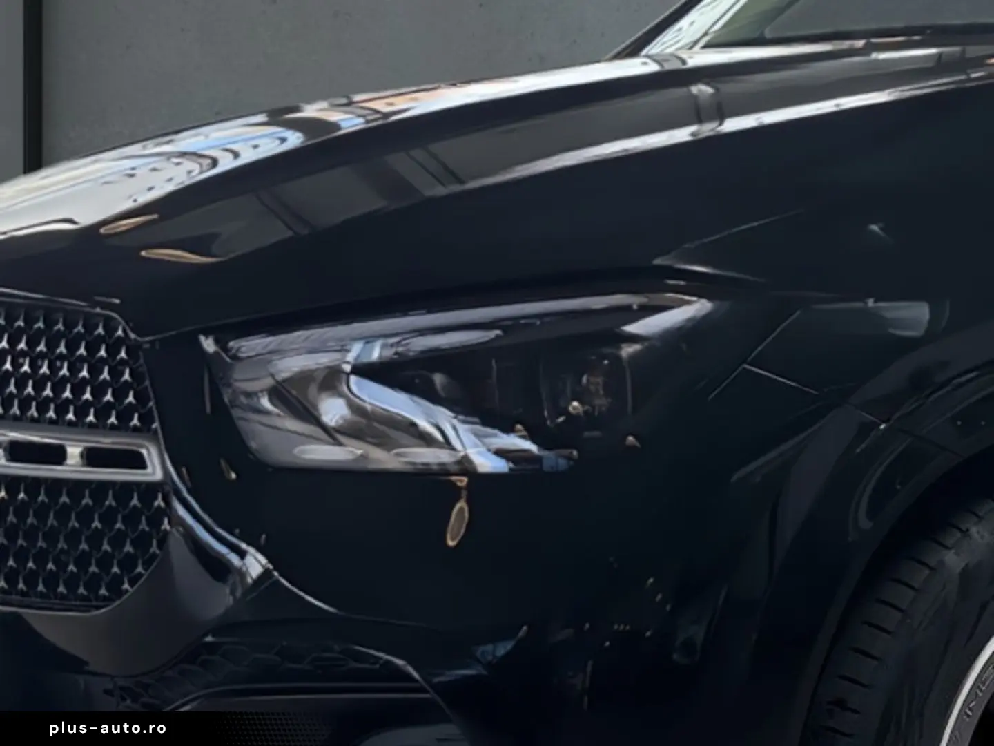 MERCEDES-BENZ GLE 300 d 4M AMG PANO AHK AIRMATIC HUD&hellip;