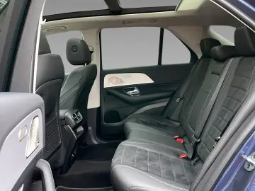 MERCEDES-BENZ GLE 300 d 4M AMG LED Burme Pano Memory AHK 360