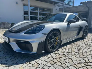 PORSCHE Cayman 718 GT4 RS Weissach Lift PCCB Approved