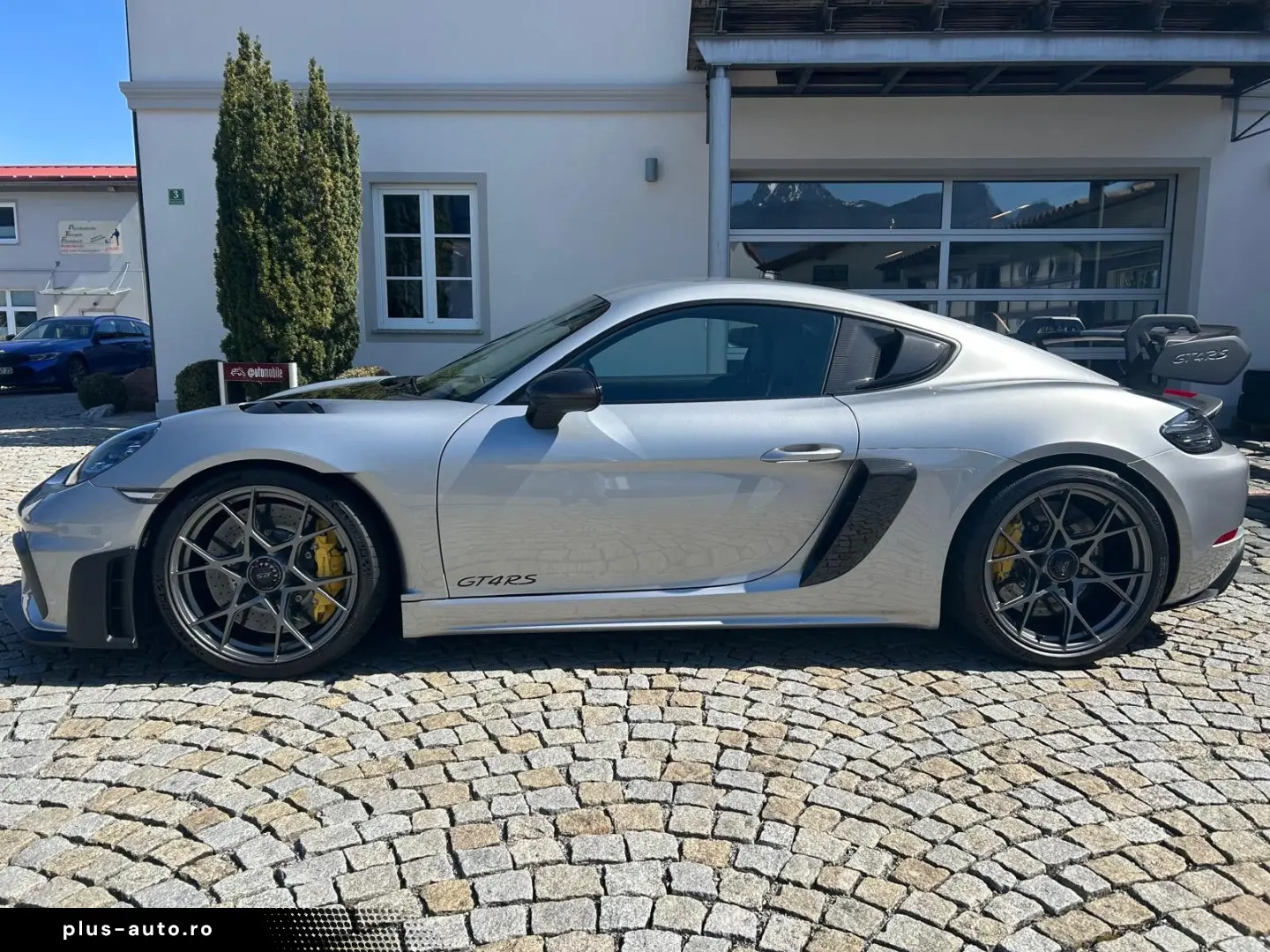 PORSCHE Cayman 718 GT4 RS Weissach Lift PCCB Approved