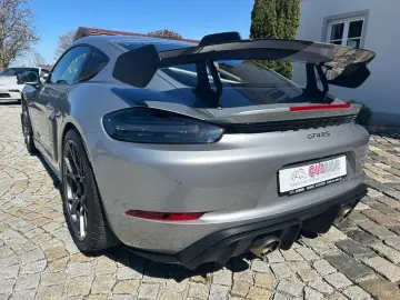 PORSCHE Cayman 718 GT4 RS Weissach Lift PCCB Approved
