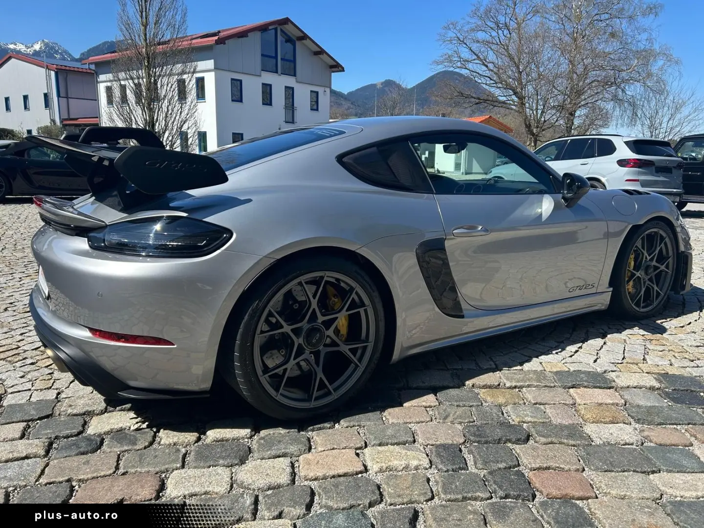 PORSCHE Cayman 718 GT4 RS Weissach Lift PCCB Approved
