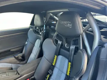 PORSCHE Cayman 718 GT4 RS Weissach Lift PCCB Approved