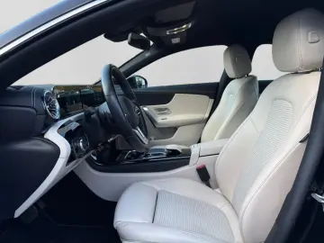 MERCEDES-BENZ CLA 250e PROGRESSIVE AMBI CarPlay TEMP