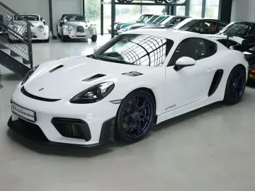 PORSCHE Cayman GT4 RS  neuwertig  1. Hand  Garantie