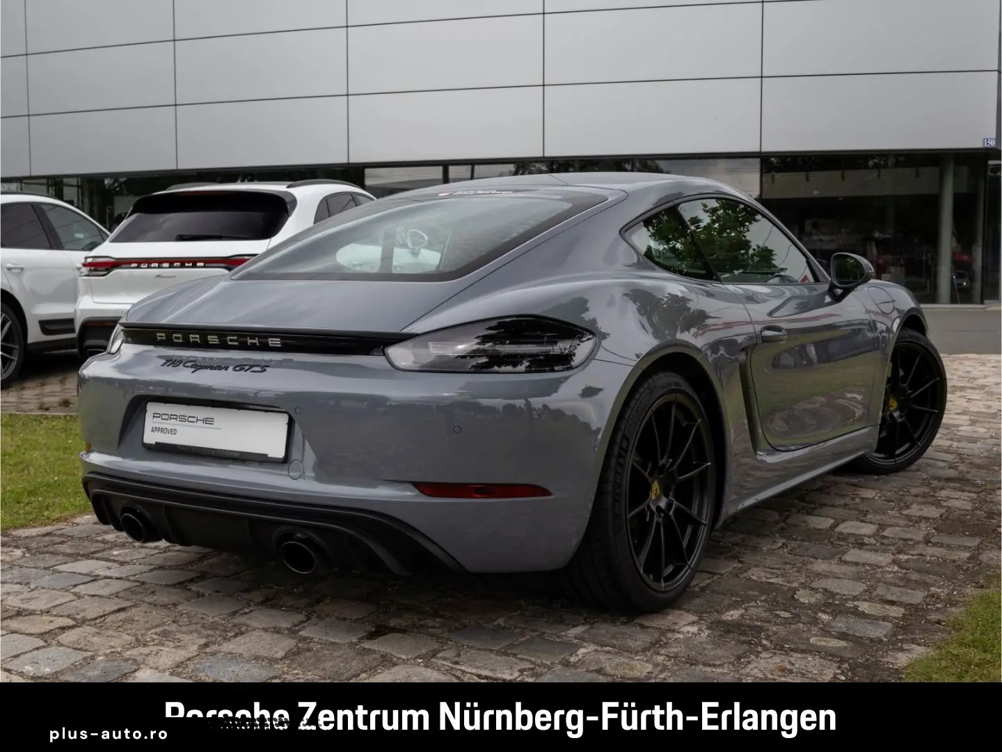 PORSCHE Cayman 718 GTS 4.0 PASM Lenkradheizung SportChro