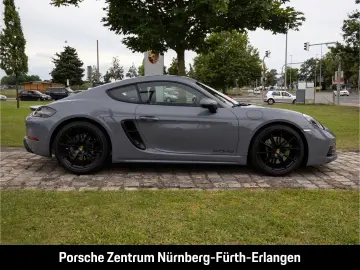 PORSCHE Cayman 718 GTS 4.0 PASM Lenkradheizung SportChro