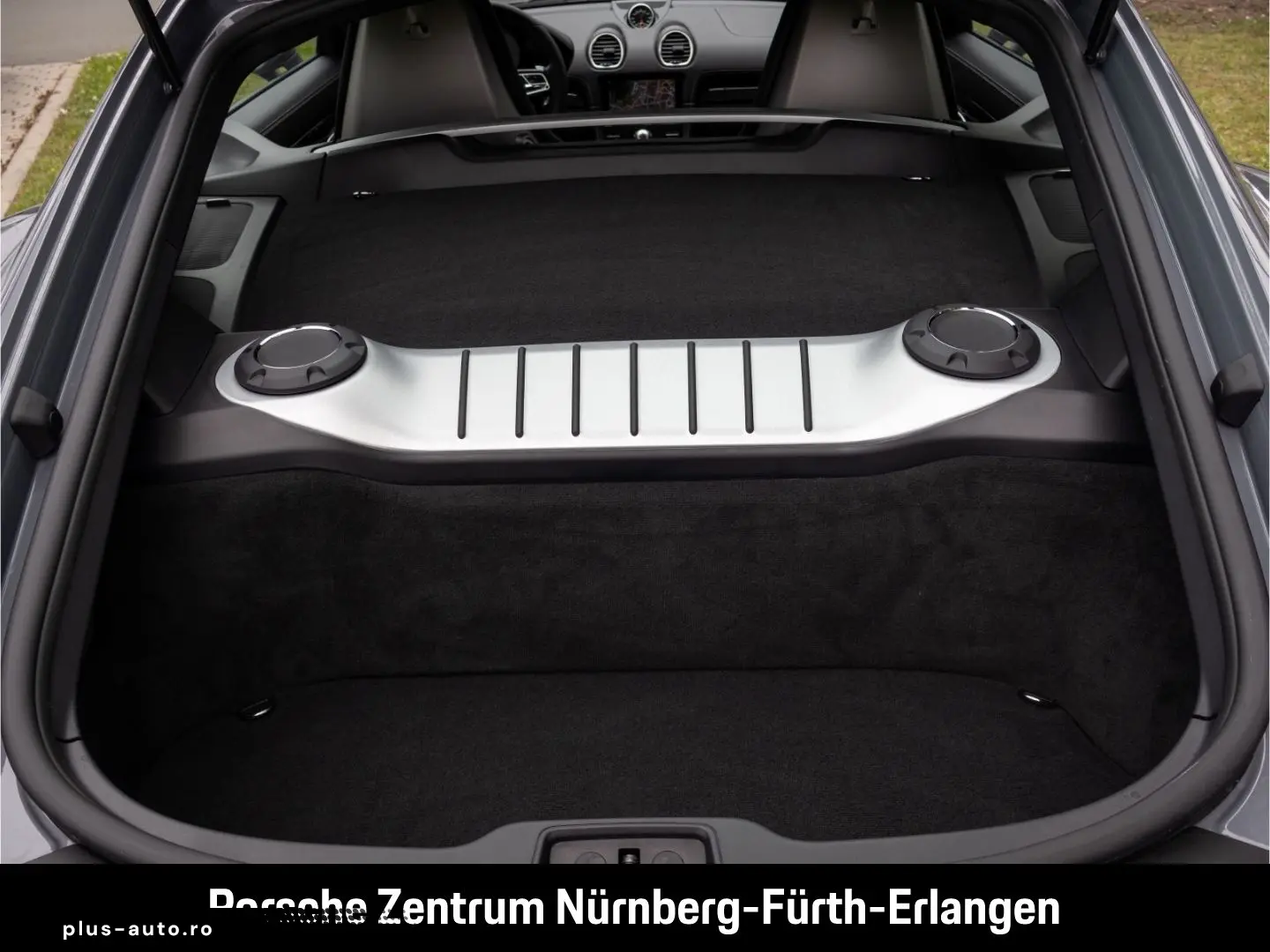 PORSCHE Cayman 718 GTS 4.0 PASM Lenkradheizung SportChro