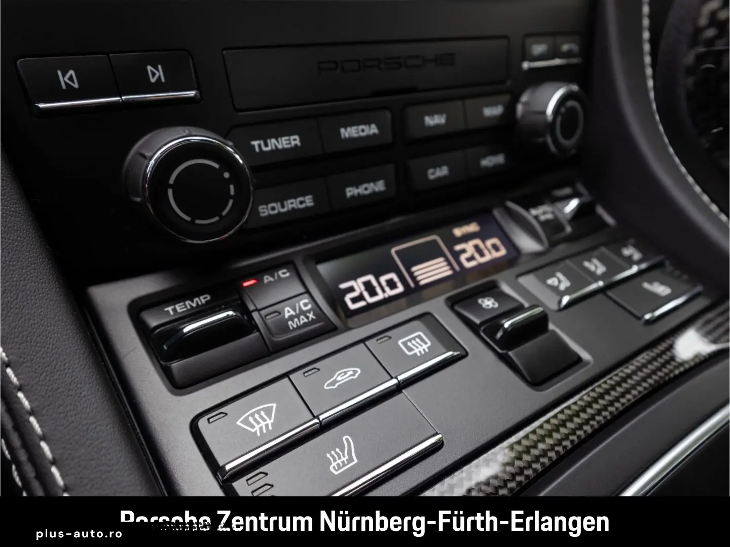 PORSCHE Cayman 718 GTS 4.0 PASM Lenkradheizung SportChro