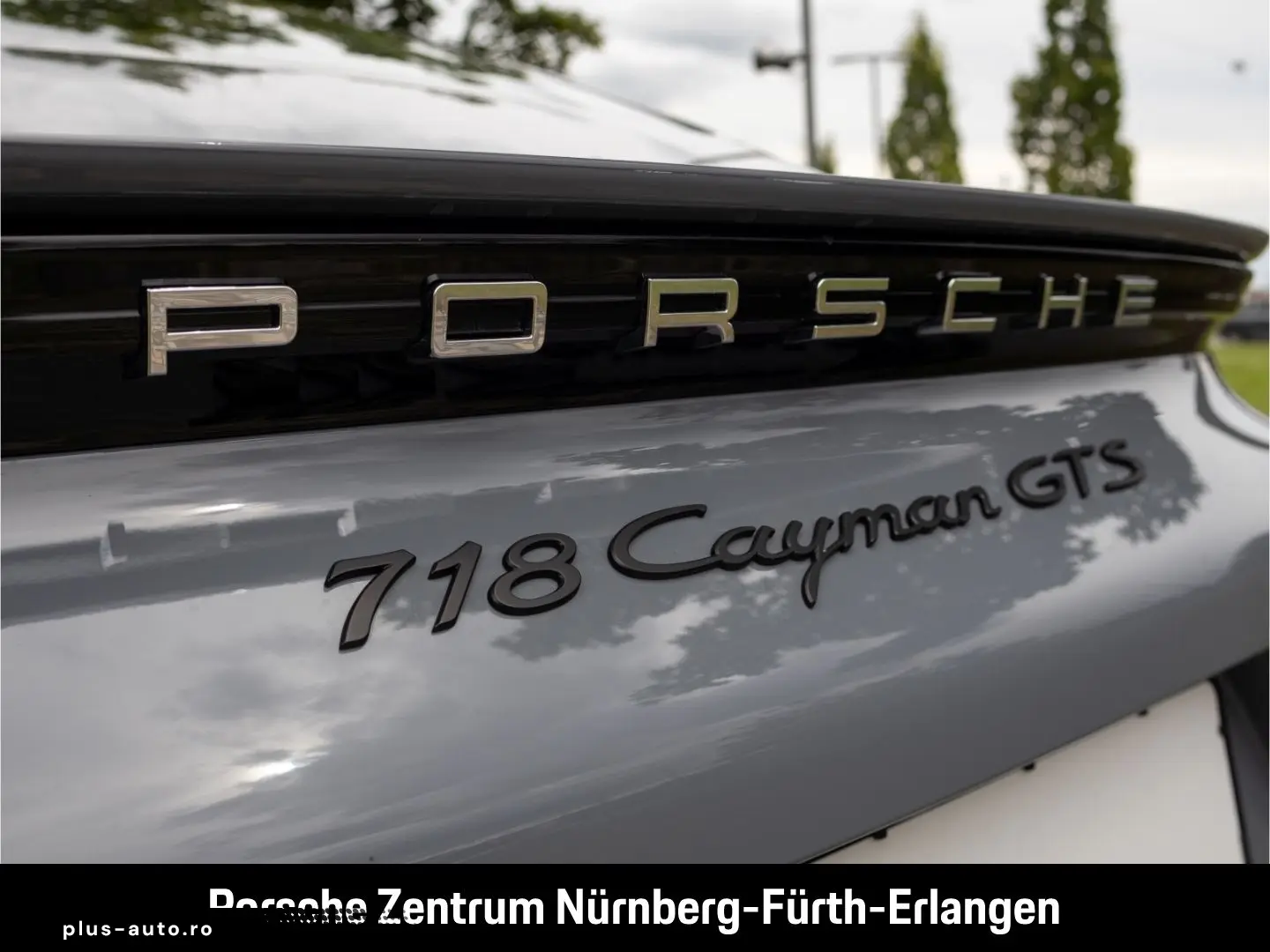 PORSCHE Cayman 718 GTS 4.0 PASM Lenkradheizung SportChro