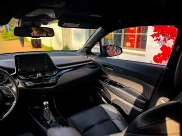 Toyota C-HR 2.0 Orange Edition