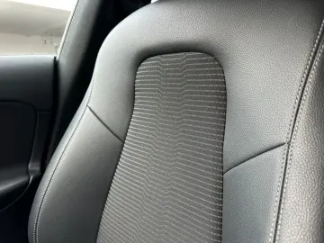 MERCEDES-BENZ CLA 250 e Coupé   Navi   LED Scheinwerfer