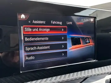 MERCEDES-BENZ CLA 250 e Coupé   Navi   LED Scheinwerfer