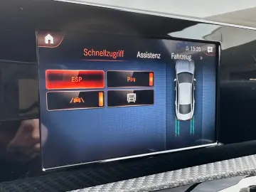 MERCEDES-BENZ CLA 250 e Coupé   Navi   LED Scheinwerfer