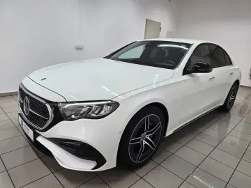 MERCEDES-BENZ E 200 Lim