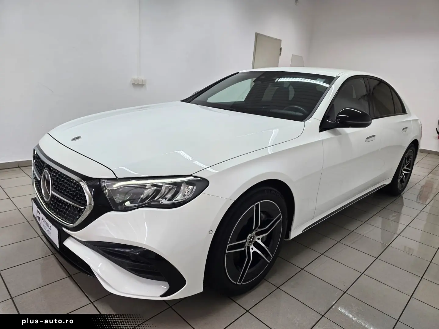 MERCEDES-BENZ E 200 Lim