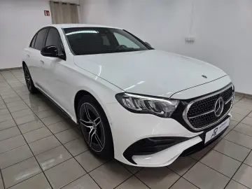 MERCEDES-BENZ E 200 Lim