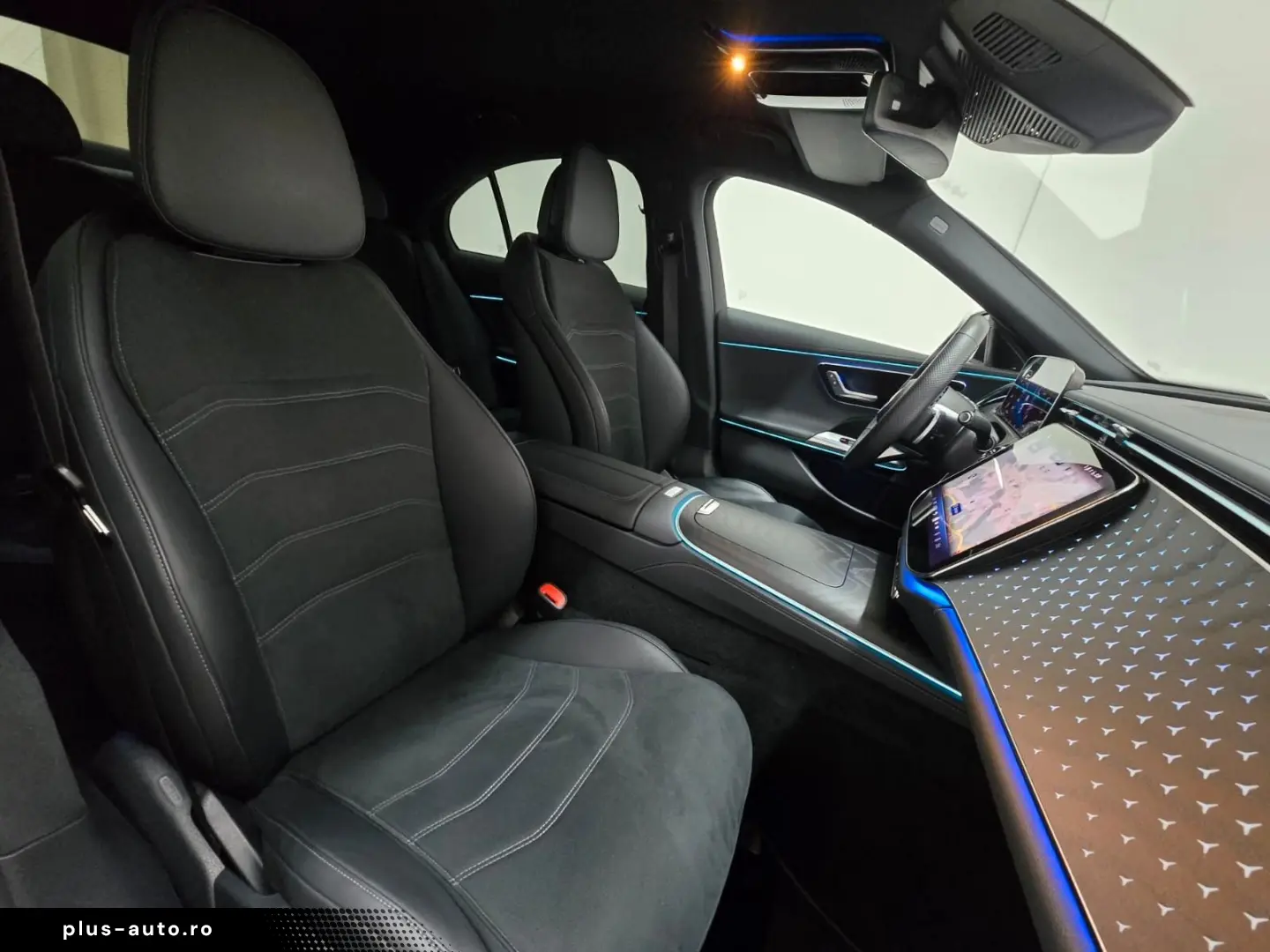 MERCEDES-BENZ E 200 Lim