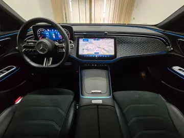 MERCEDES-BENZ E 200 Lim