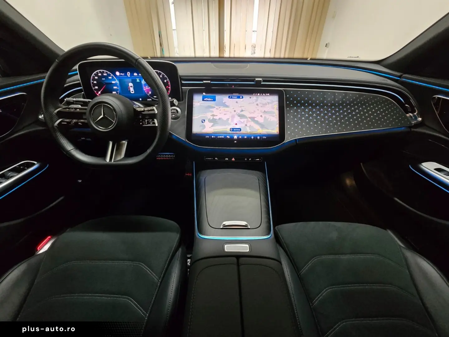 MERCEDES-BENZ E 200 Lim