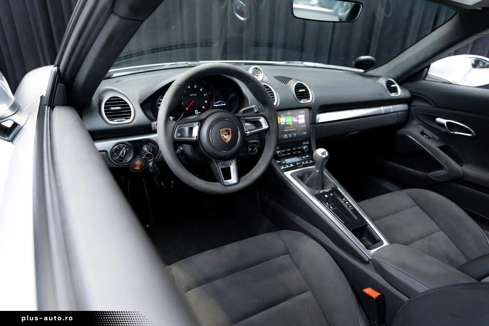 PORSCHE 718 Cayman GTS 4 0 2d