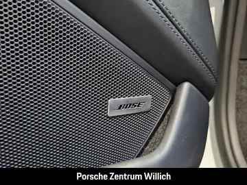 PORSCHE 992 911 Carrera 4S Cabriolet Hinterachslenkung