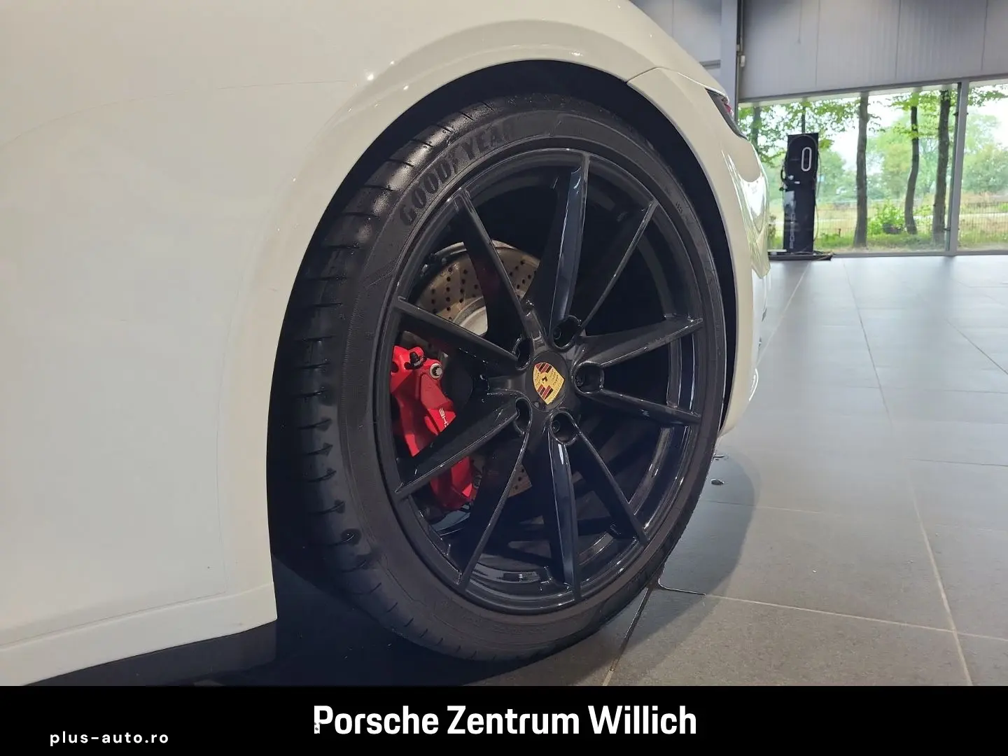 PORSCHE 992 911 Carrera 4S Cabriolet Hinterachslenkung